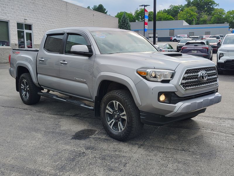 Used 2017 Toyota Tacoma Truck