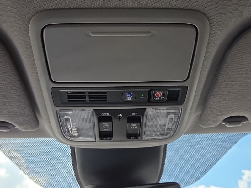 Used 2023 Honda Odyssey Van