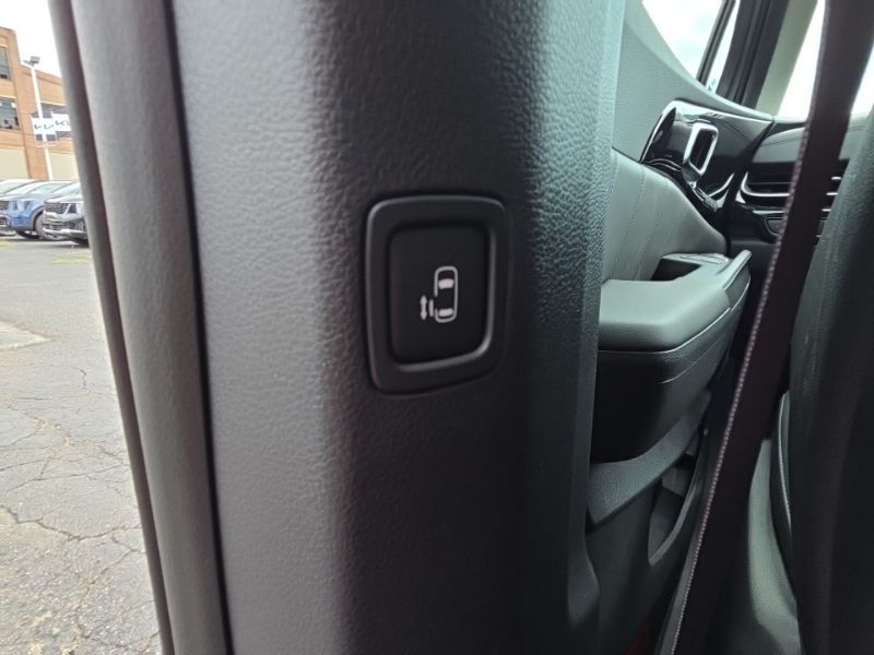 New 2027 Kia Carnival MPV Van