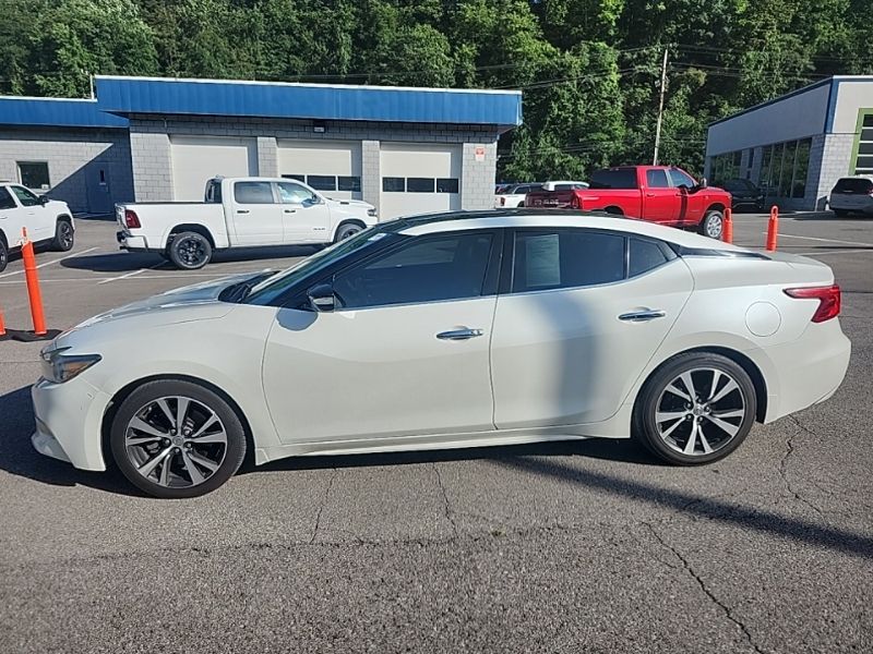 Used 2017 Nissan Maxima Sedan