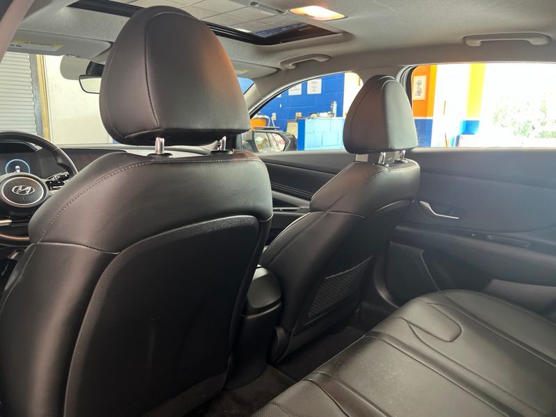 Used 2023 Hyundai Elantra Hybrid Sedan