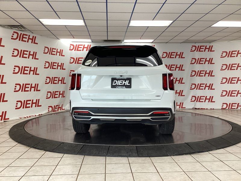 Used 2023 Kia Sorento Hybrid SUV