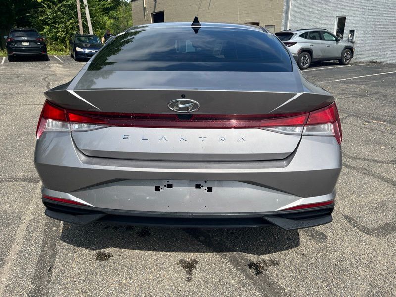 Used 2023 Hyundai Elantra Sedan
