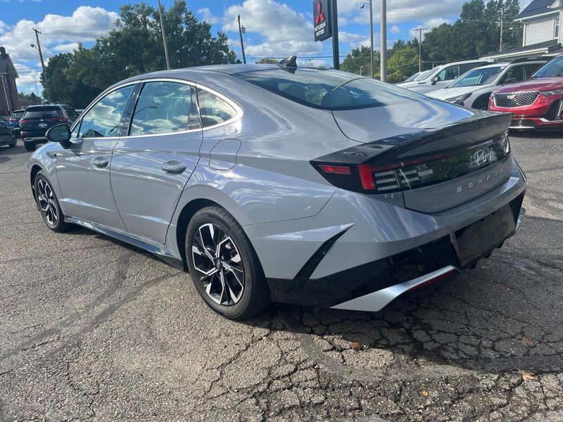 Used 2024 Hyundai Sonata Sedan