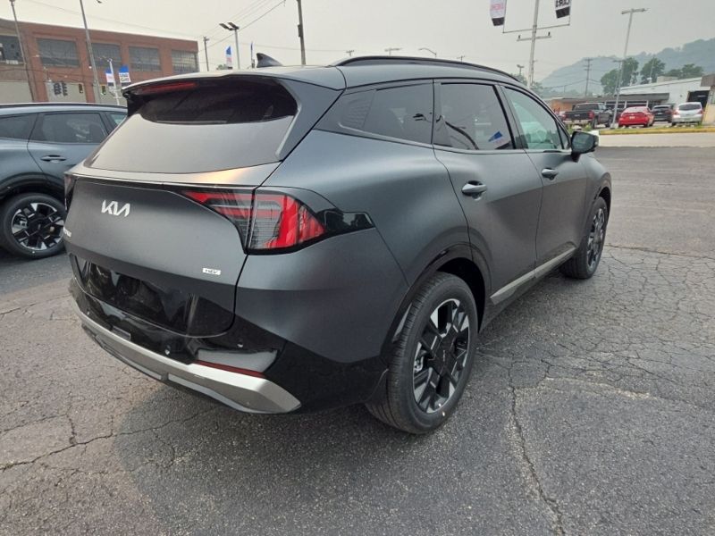 New 2026 Kia Sportage Hybrid SUV