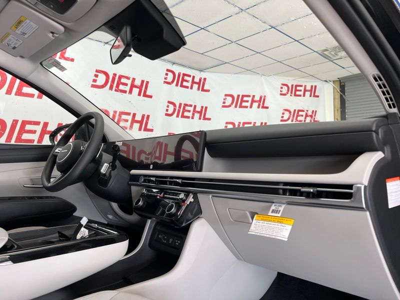New 2026 Hyundai Tucson Plug-In Hybrid SUV