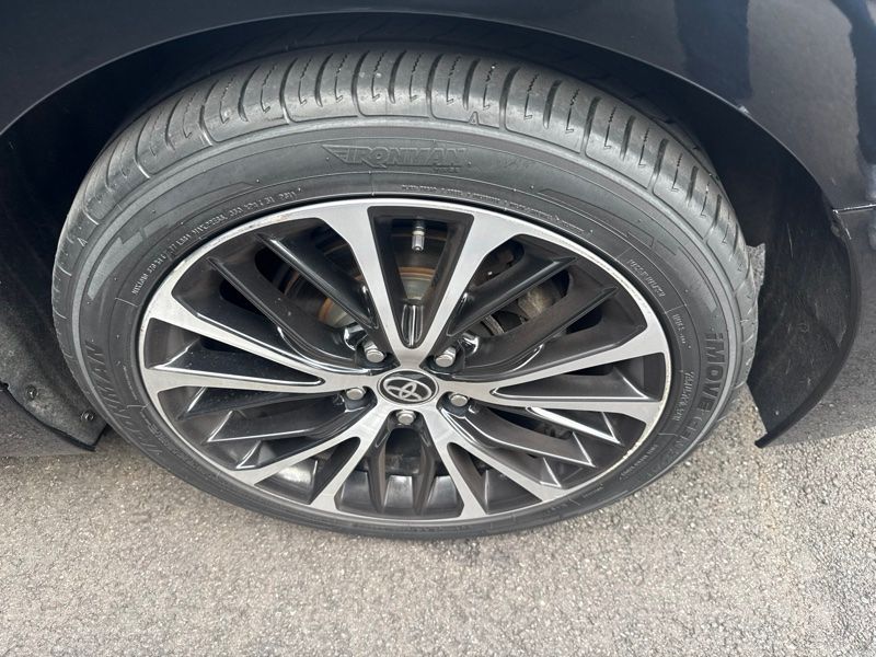 Used 2020 Toyota Camry Sedan