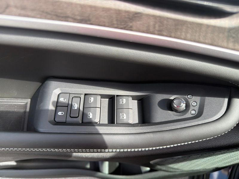 New 2026 Jeep Grand Cherokee SUV