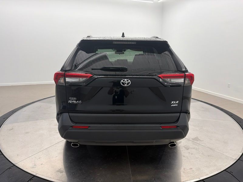 Used 2019 Toyota RAV4 SUV