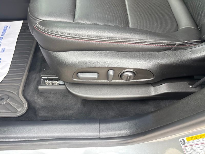Used 2023 Chevrolet Traverse SUV