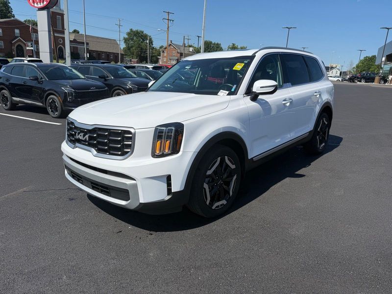 Used 2024 Kia Telluride SUV