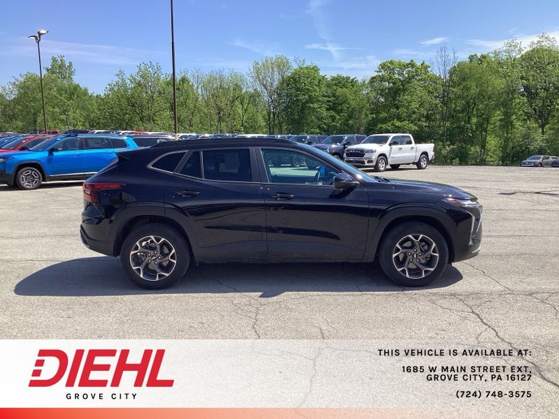 Used 2024 Chevrolet Trax SUV
