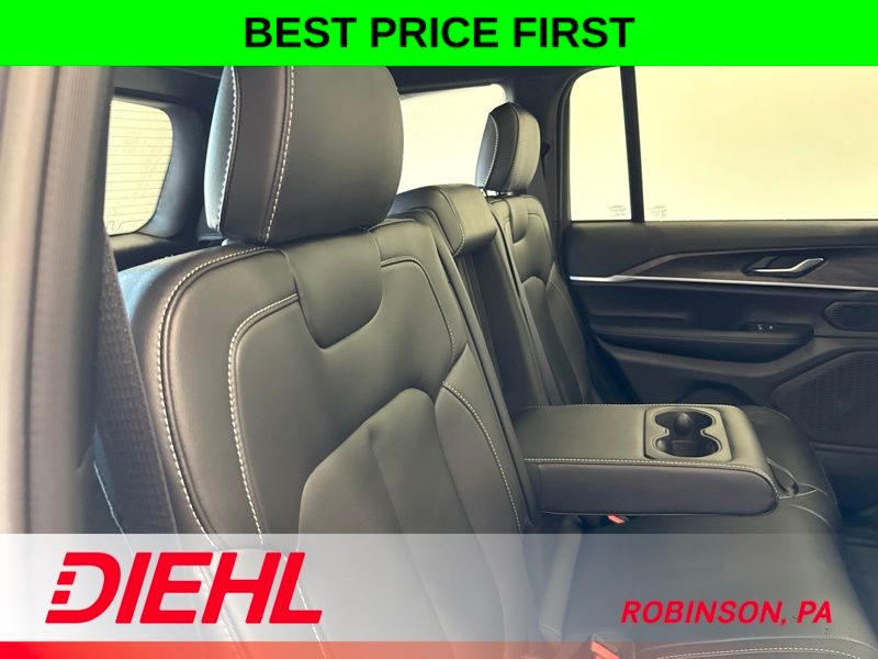 New 2026 Jeep Grand Cherokee SUV