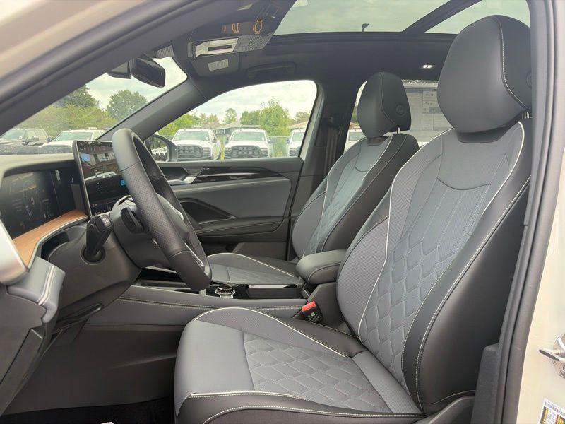 New 2026 Volkswagen Tiguan SUV