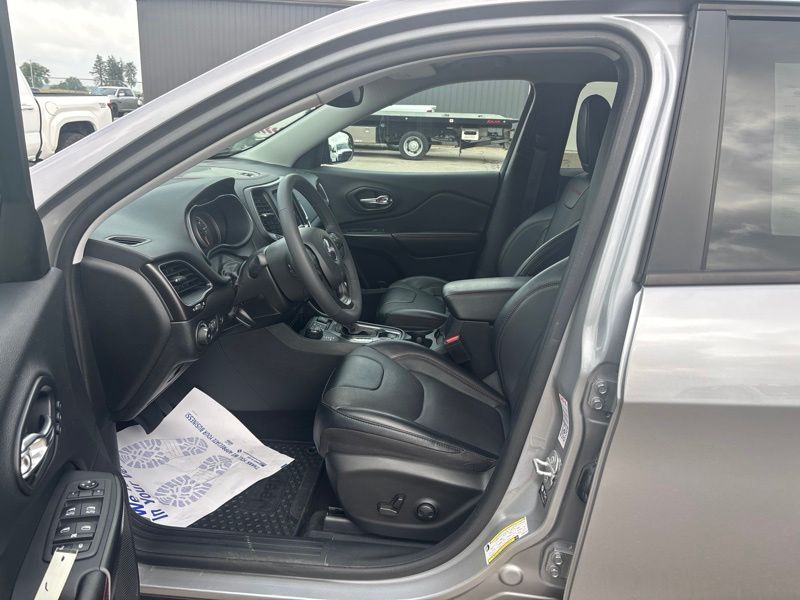 Used 2022 Jeep Cherokee SUV