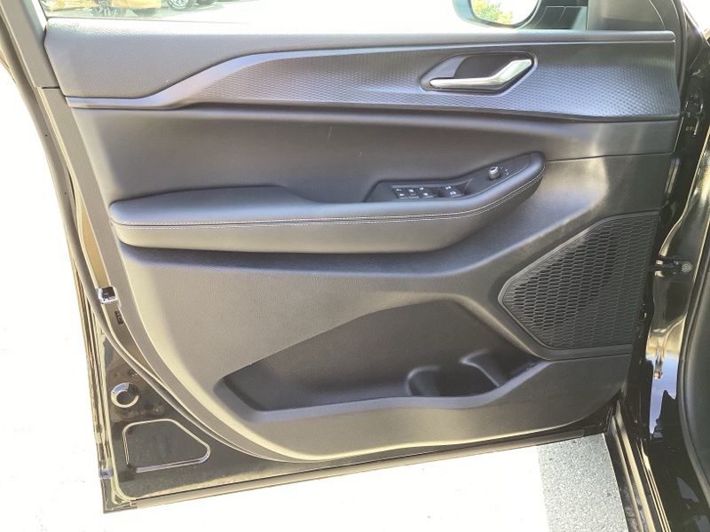2025 Jeep Grand Cherokee L Laredo - Photo 22