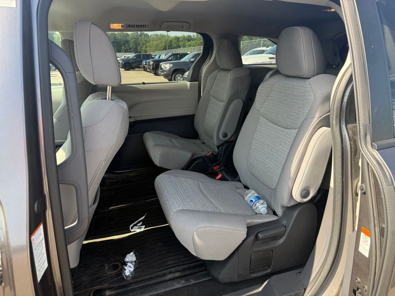 Used 2023 Toyota Sienna Van