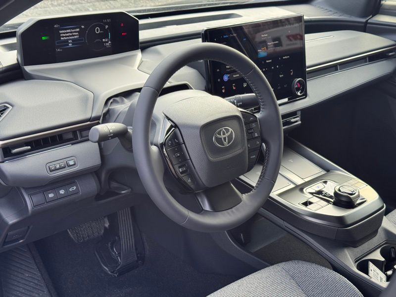 2026 Toyota bZ XLE - Photo 12