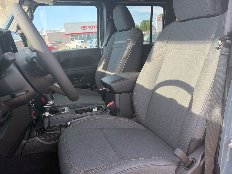 New 2026 Jeep Wrangler SUV