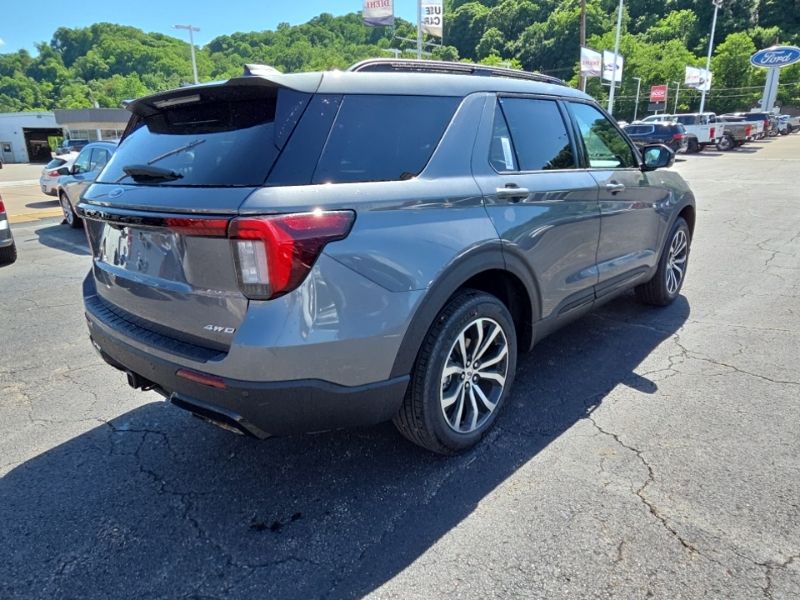 New 2026 Ford Explorer SUV