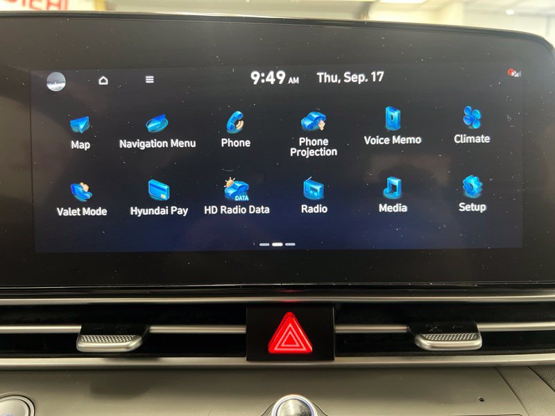Used 2023 Hyundai Elantra Sedan