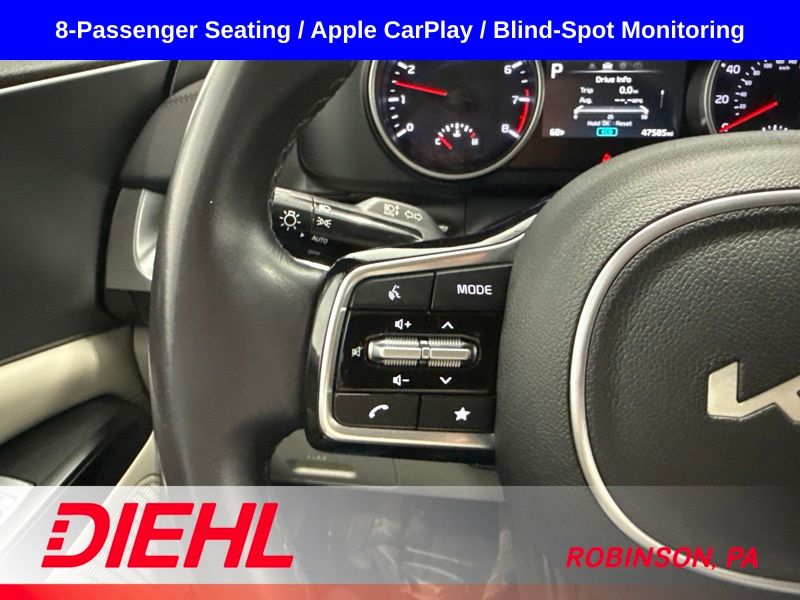 Used 2024 Kia Carnival Van