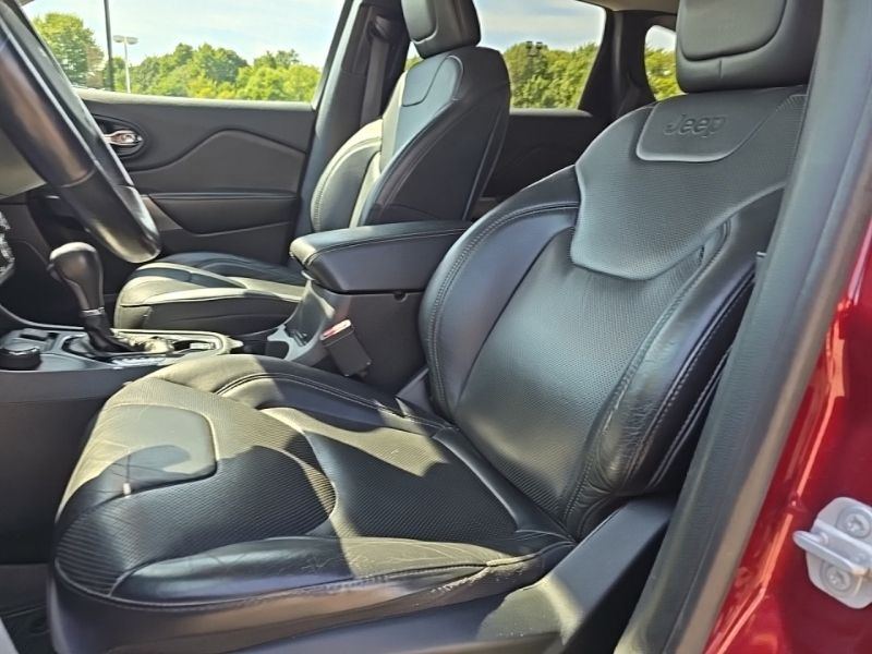 Used 2019 Jeep Cherokee SUV