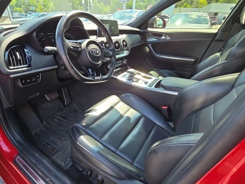 Used 2018 Kia Stinger Sedan