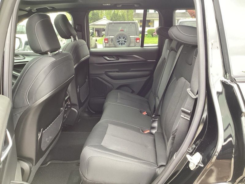 New 2026 Jeep Grand Cherokee SUV