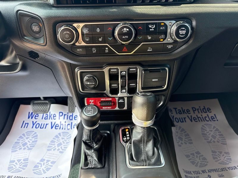 Used 2024 Jeep Wrangler SUV