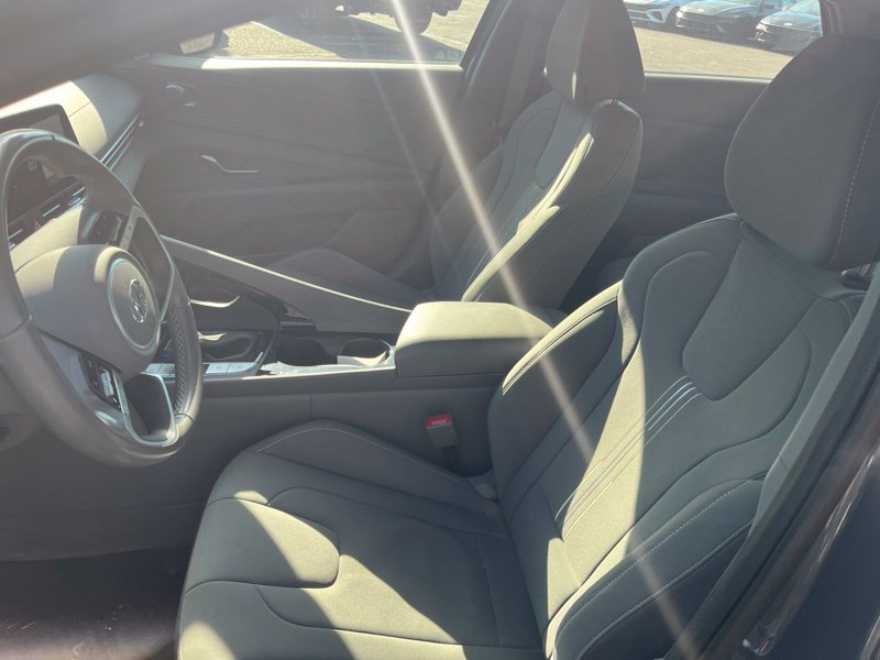 Used 2023 Hyundai Elantra Sedan