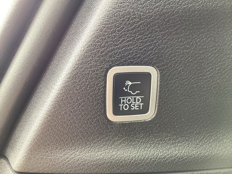 New 2027 Chrysler Pacifica Van