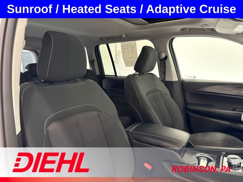Used 2023 Jeep Grand Cherokee SUV