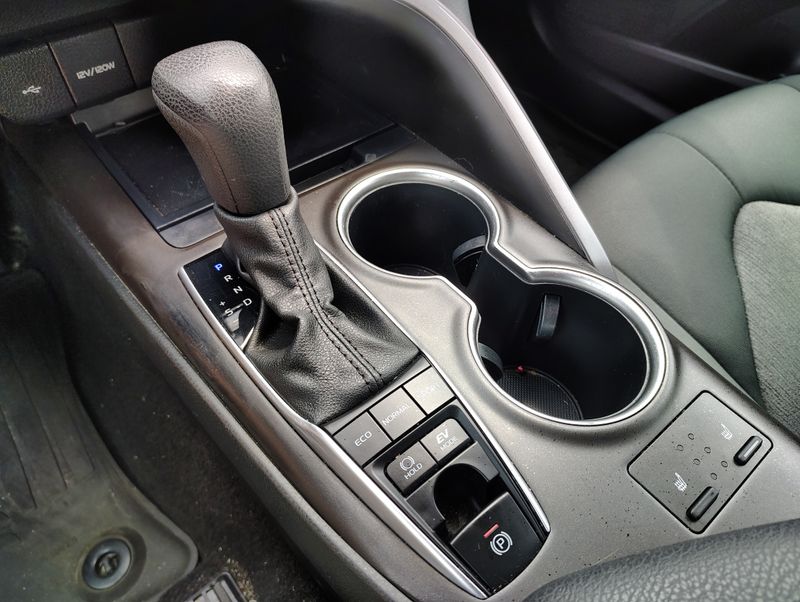 Used 2022 Toyota Camry Hybrid Sedan