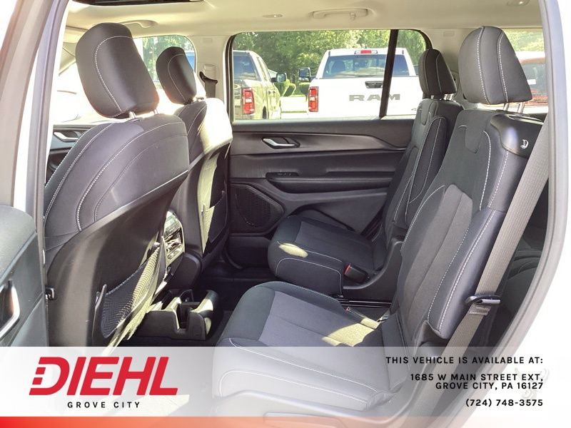 Used 2023 Jeep Grand Cherokee L SUV