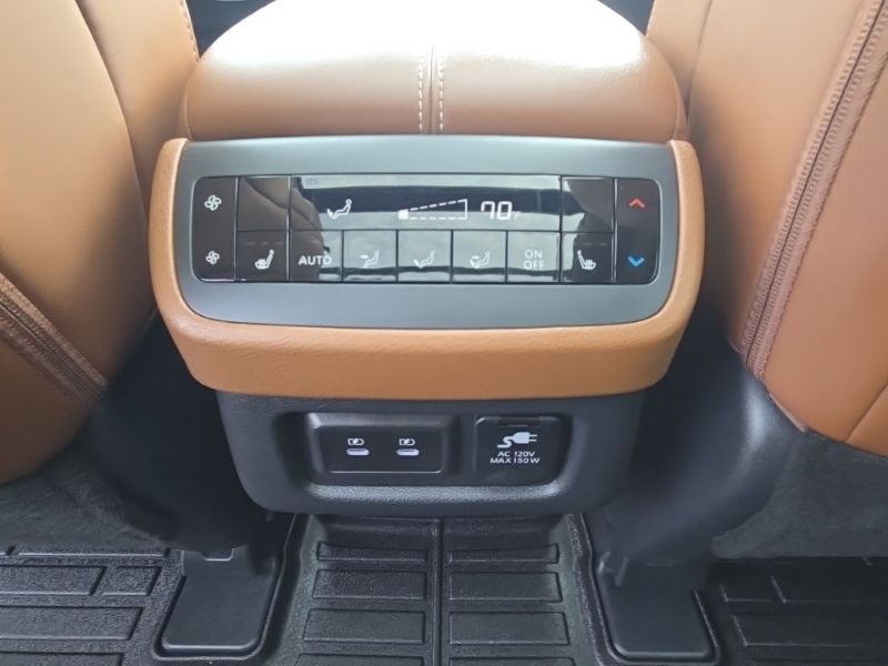 Used 2026 Nissan Pathfinder SUV