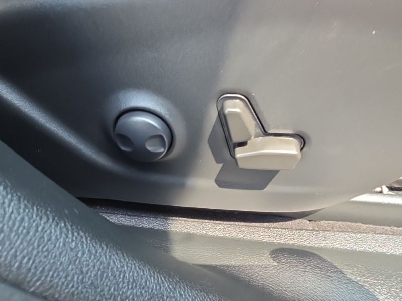 Used 2023 Jeep Cherokee SUV