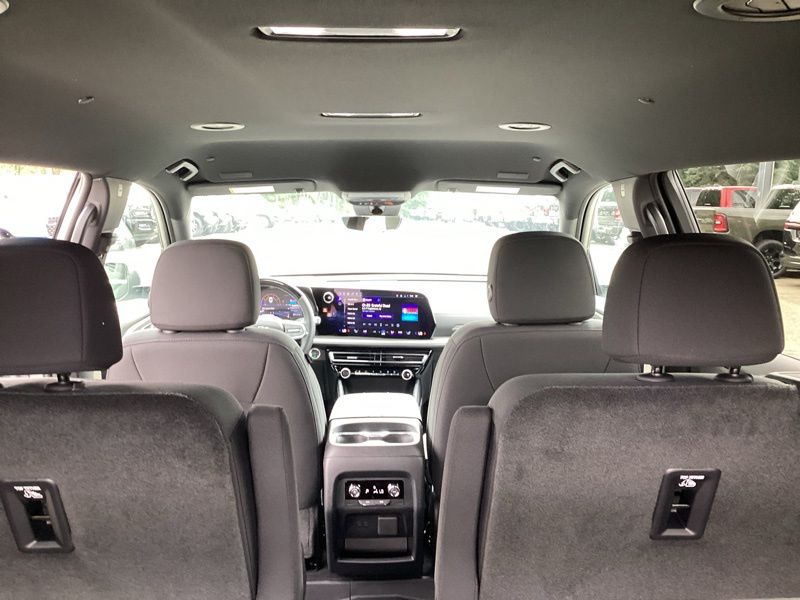 New 2027 Chevrolet Traverse SUV