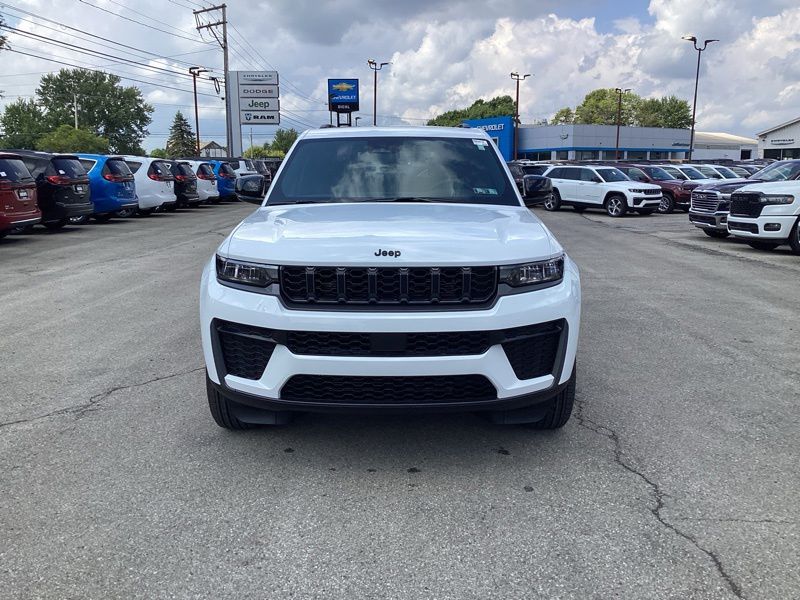 New 2026 Jeep Grand Cherokee SUV
