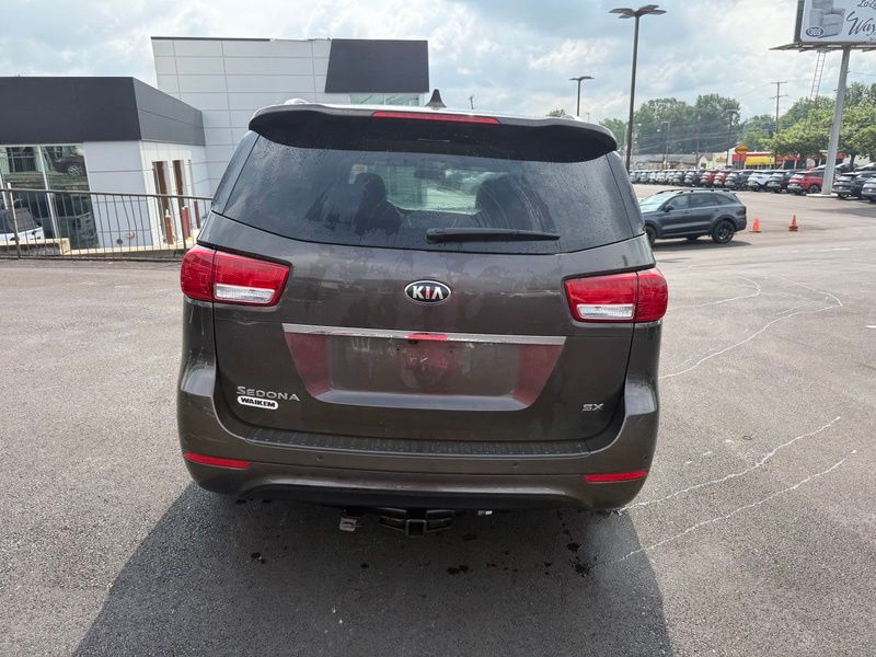 Used 2018 Kia Sedona Van