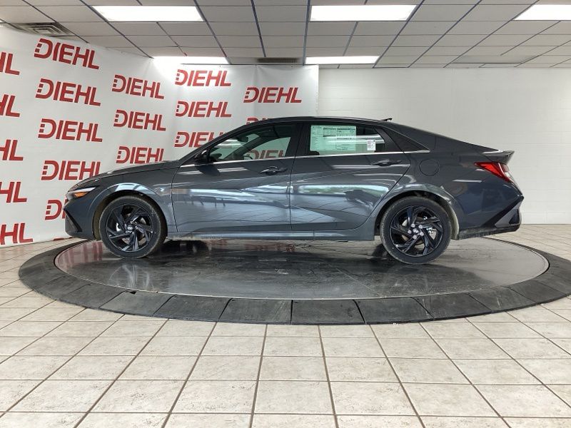 New 2026 Hyundai Elantra Sedan