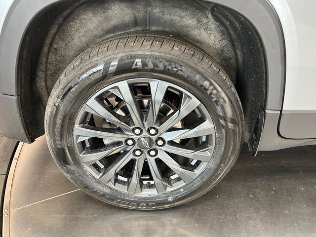 Used 2023 Chevrolet Traverse SUV