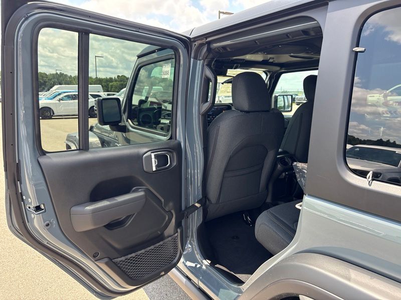 New 2026 Jeep Wrangler SUV