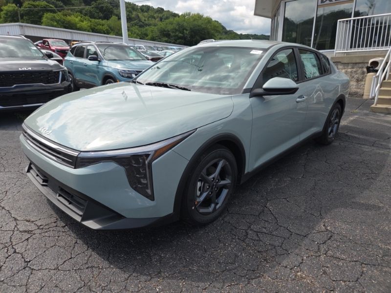 New 2026 Kia K4 Sedan