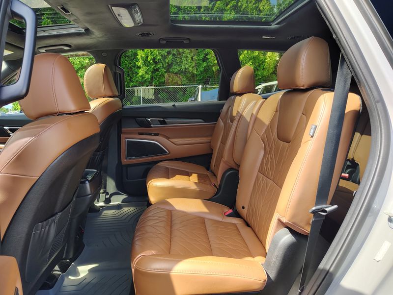 Used 2024 Kia Telluride SUV