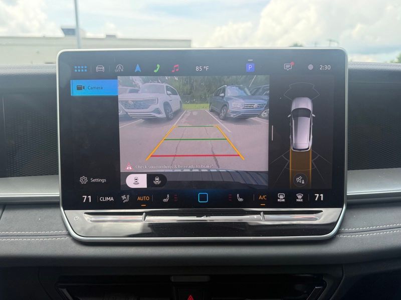 Used 2025 Volkswagen Tiguan SUV
