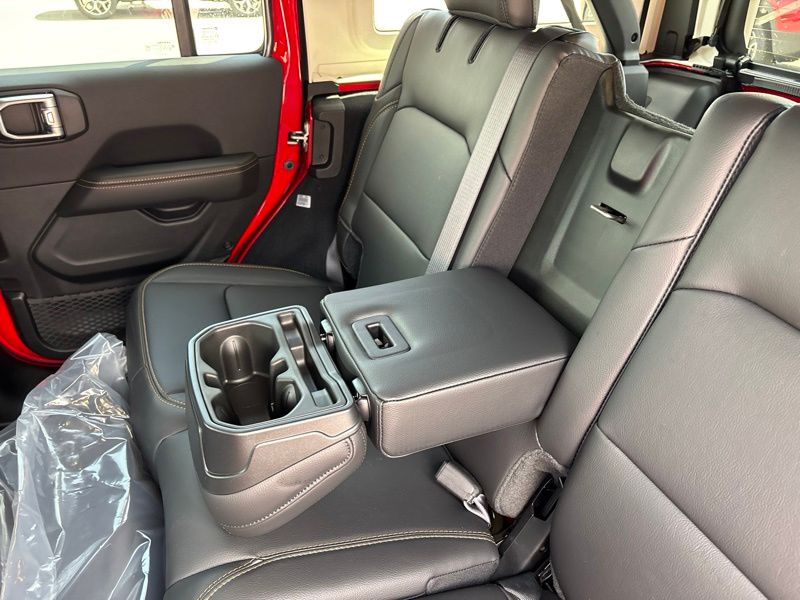 New 2026 Jeep Wrangler SUV