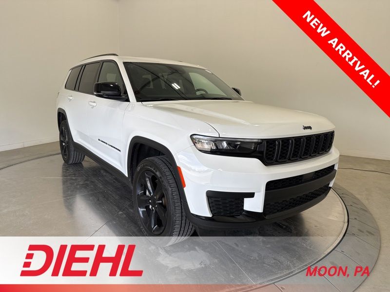 Bright White Clearcoat 2024 Jeep Grand Cherokee L Altitude X 4WD SUV / Crossover Four-Wheel Drive 8-Speed Automatic