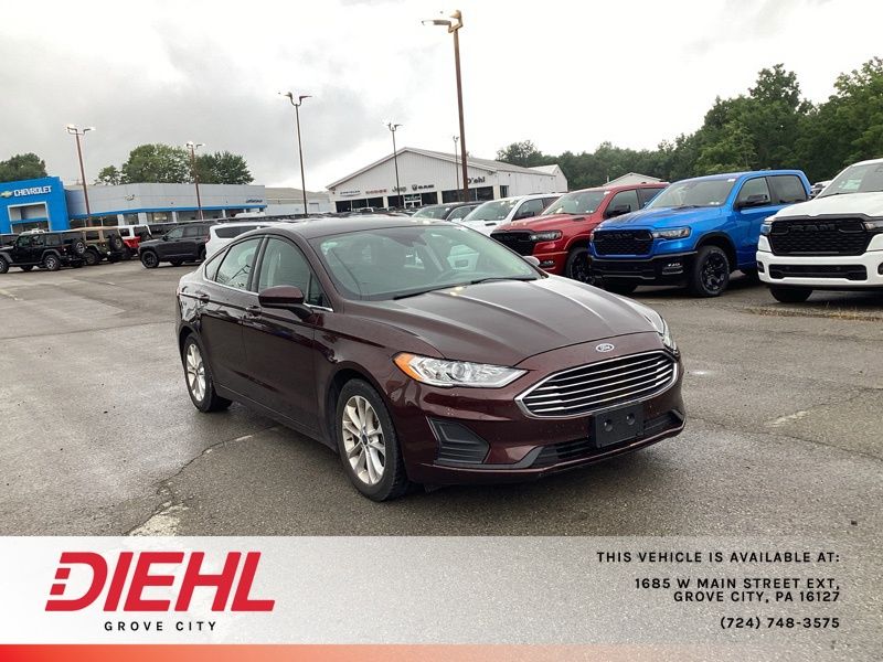 Red (Copper Metallic) 2019 Ford Fusion Sedan Front-Wheel Drive 6-Speed Automatic