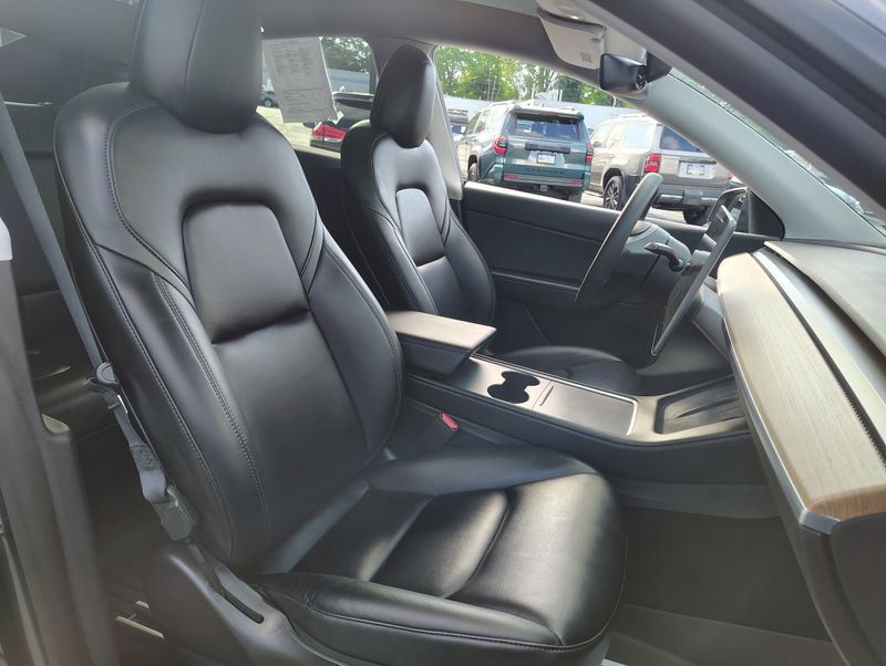 Used 2021 Tesla Model Y SUV